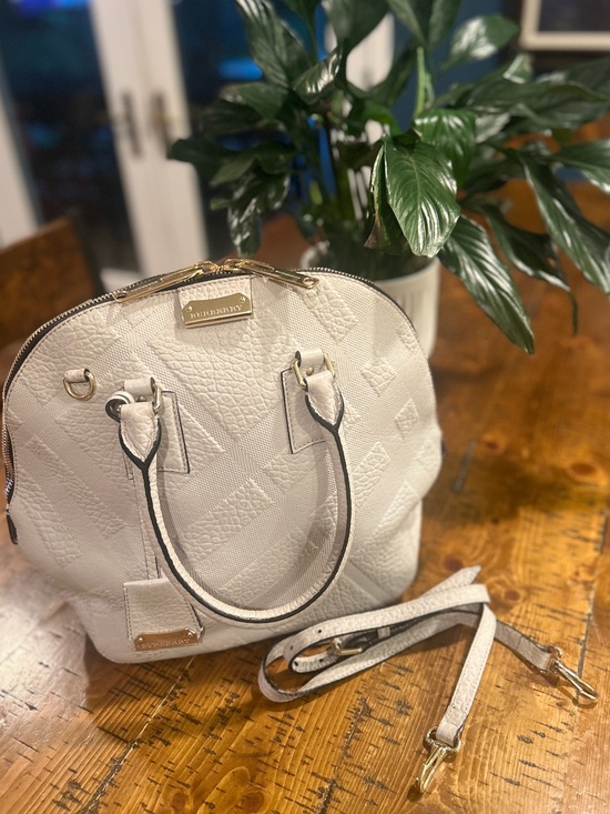 Burberry Handbags - Burberry Light Grey Dome Satchel Handbag with Detachable Strap